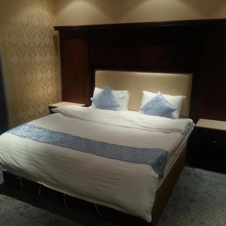 اسناد للشقق الفندقية - Esnad Hotel Apartments Jeddah Bagian luar foto