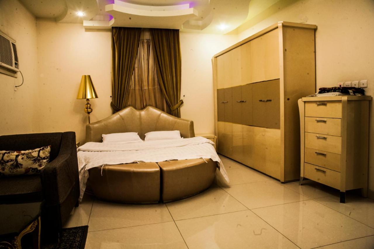 اسناد للشقق الفندقية - Esnad Hotel Apartments Jeddah Bagian luar foto