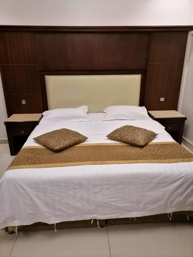 اسناد للشقق الفندقية - Esnad Hotel Apartments Jeddah Bagian luar foto